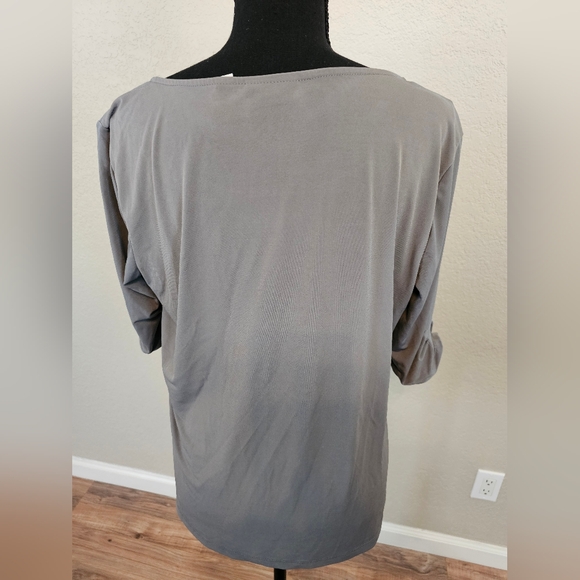 Womens Top - Picture 3 of 6